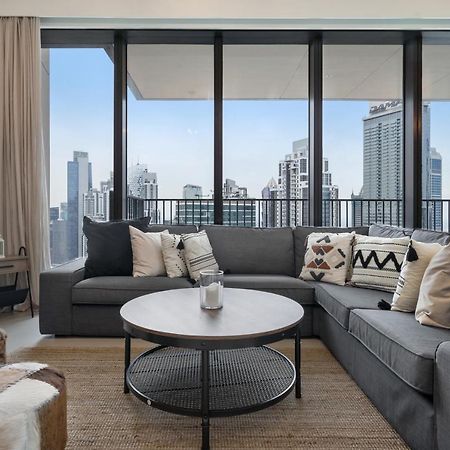 Breathtaking City Views From Dt Apt With Terrace Dubai Exteriör bild